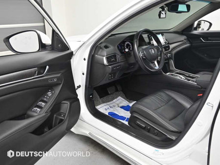 Honda Accord — photo 11