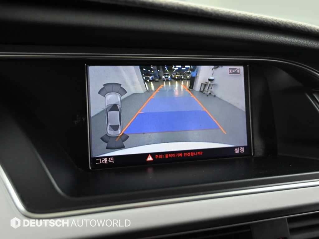 Audi A4 — photo 15