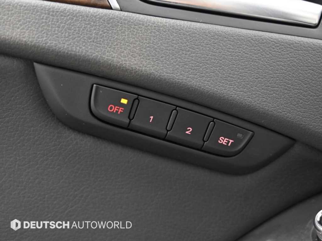 Audi A4 — photo 16