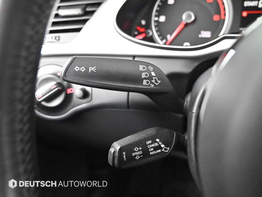 Audi A4 — photo 17
