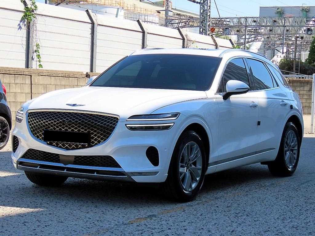 Genesis GV70 — photo 03