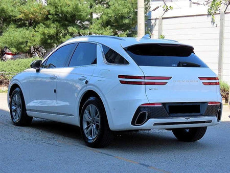 Genesis GV70 — photo 04
