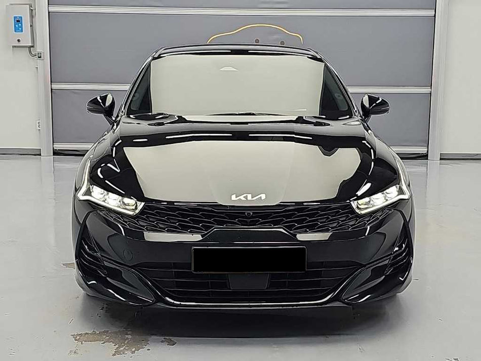 Kia K5 — photo 02