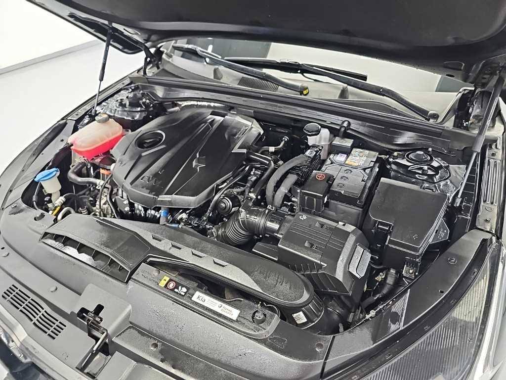 Kia K5 — photo 05