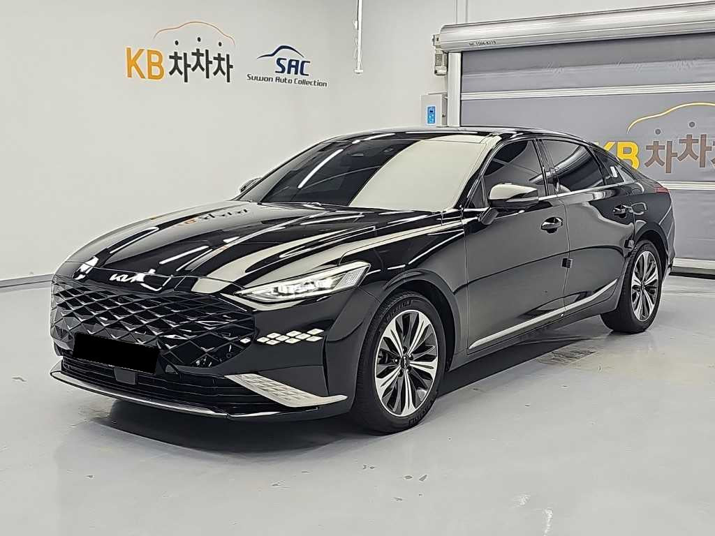 Kia K8 — photo 01