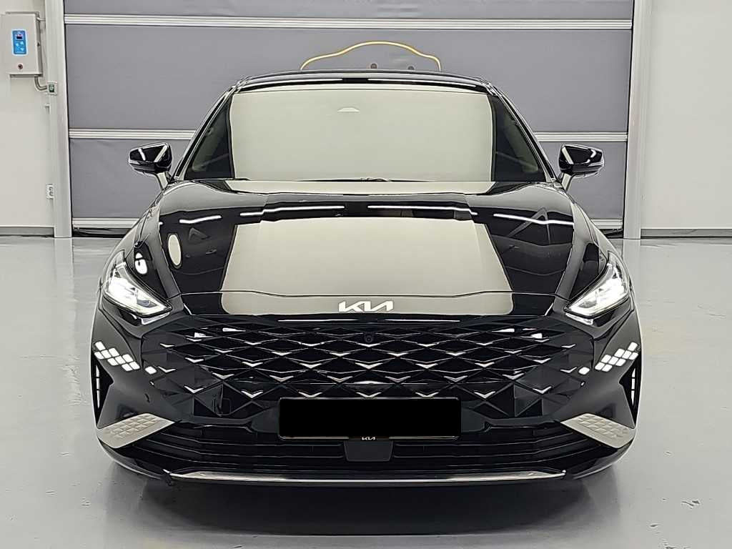 Kia K8 — photo 02