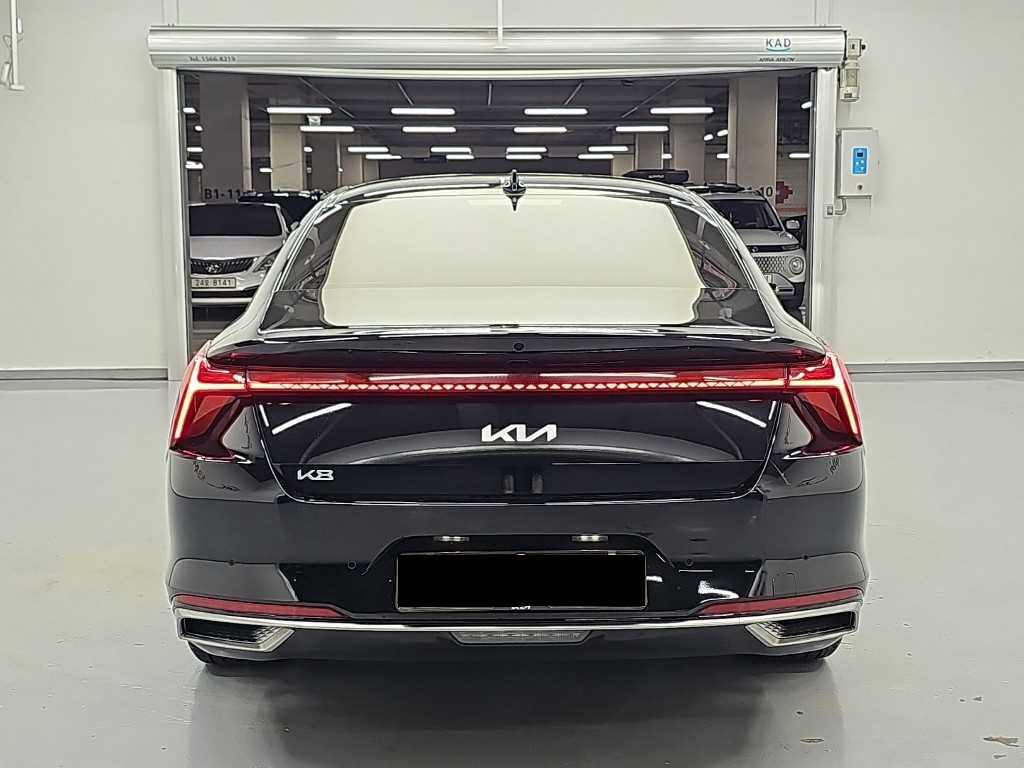 Kia K8 — photo 03