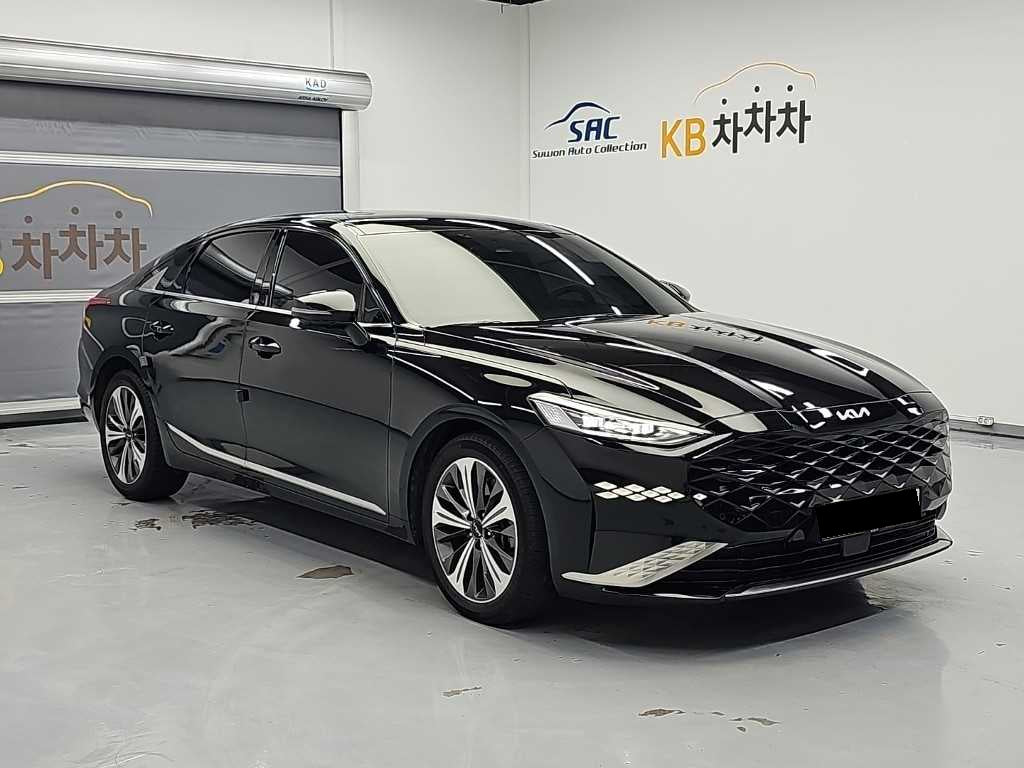 Kia K8 — photo 04