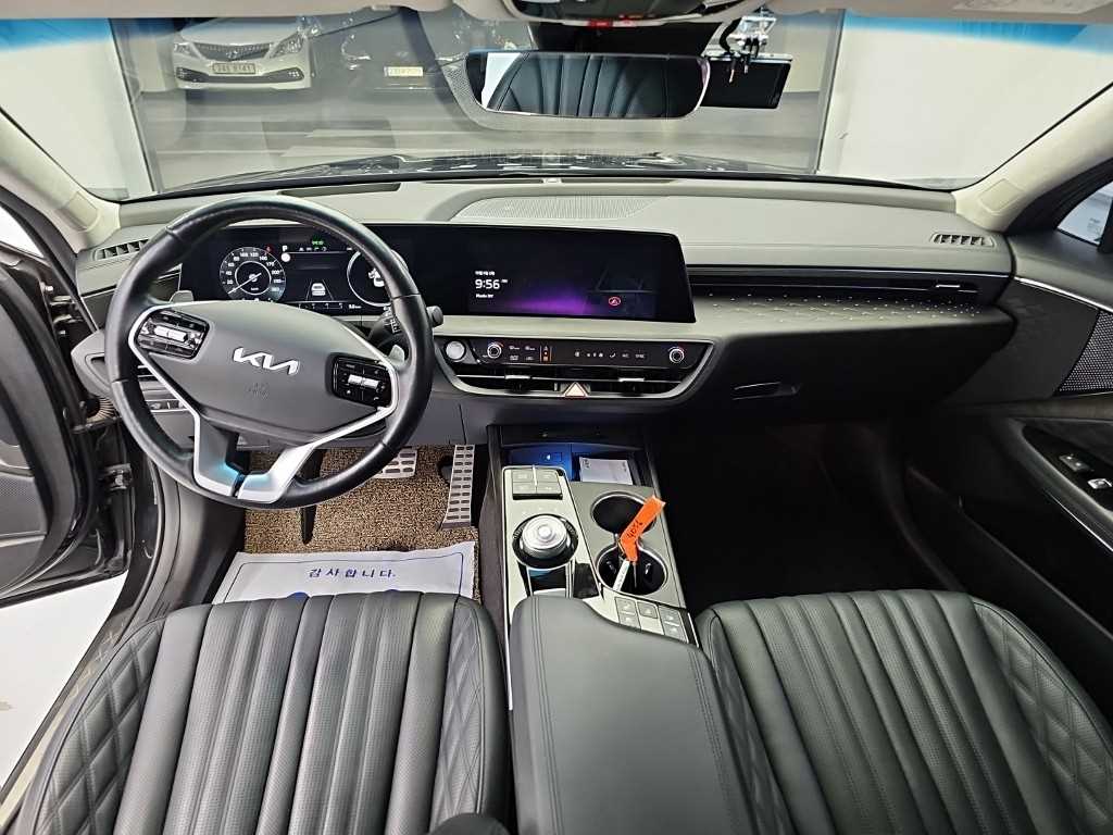 Kia K8 — photo 07
