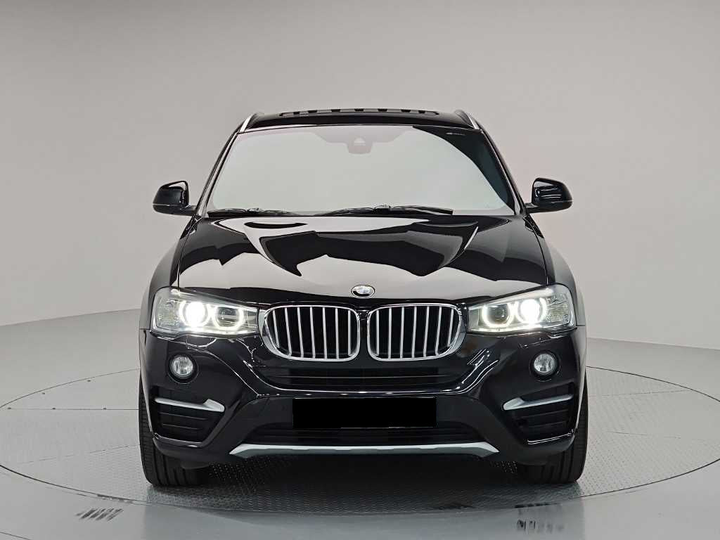 BMW X4 — photo 02