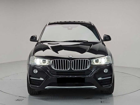 BMW X4 — photo 02