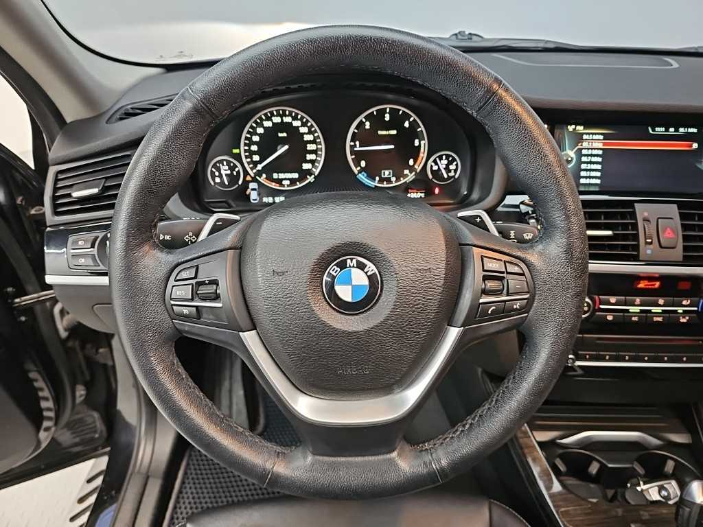 BMW X4 — photo 09