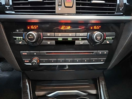 BMW X4 — photo 10
