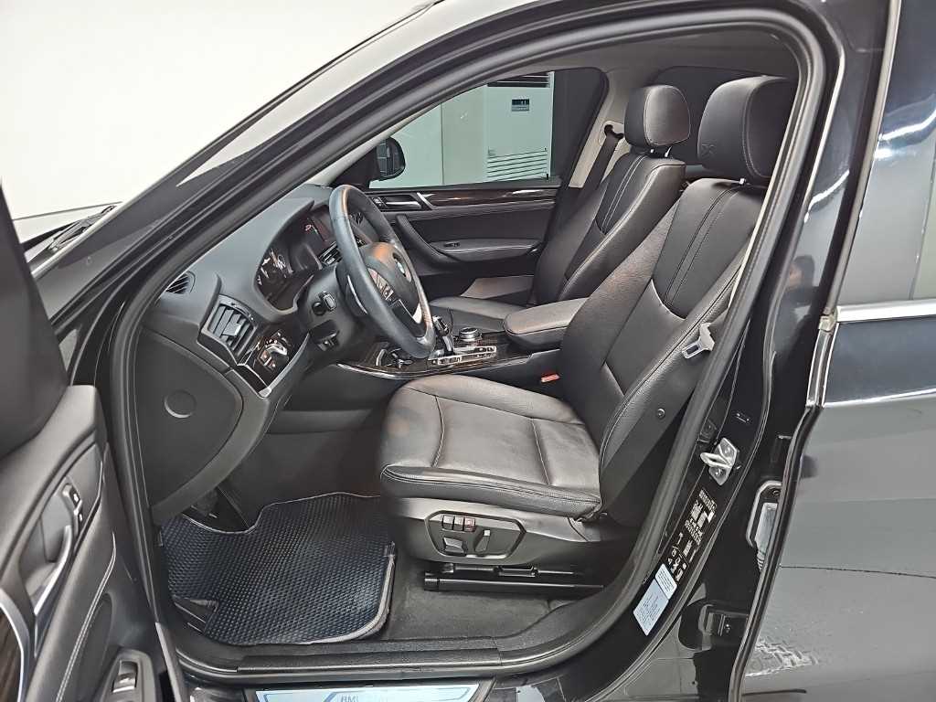 BMW X4 — photo 11