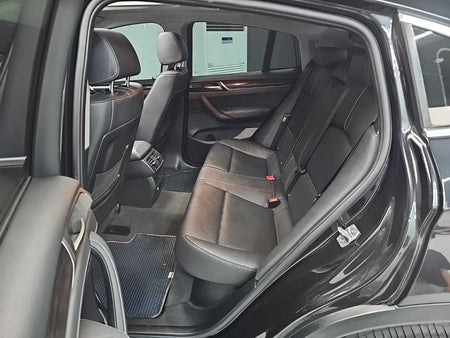 BMW X4 — photo 12