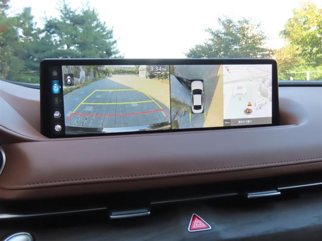Genesis G80 — photo 09