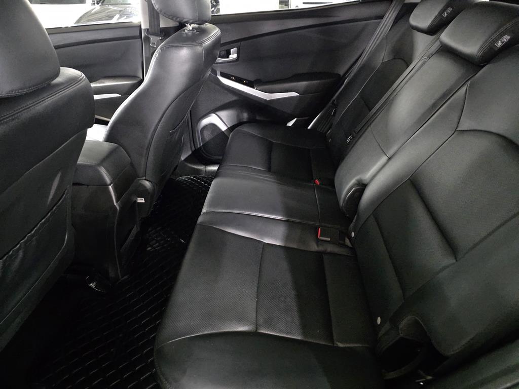 KGM KORANDO — photo 10