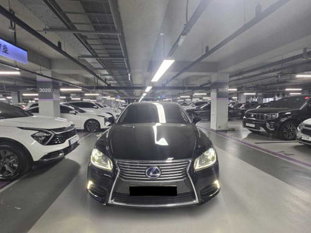 Lexus LS — photo 01