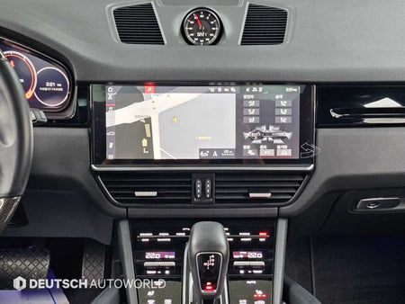 Porsche Cayenne — photo 14