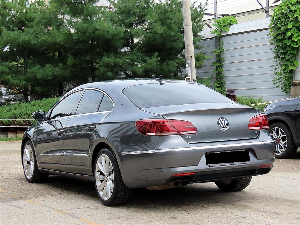 Volkswagen CC — photo 03