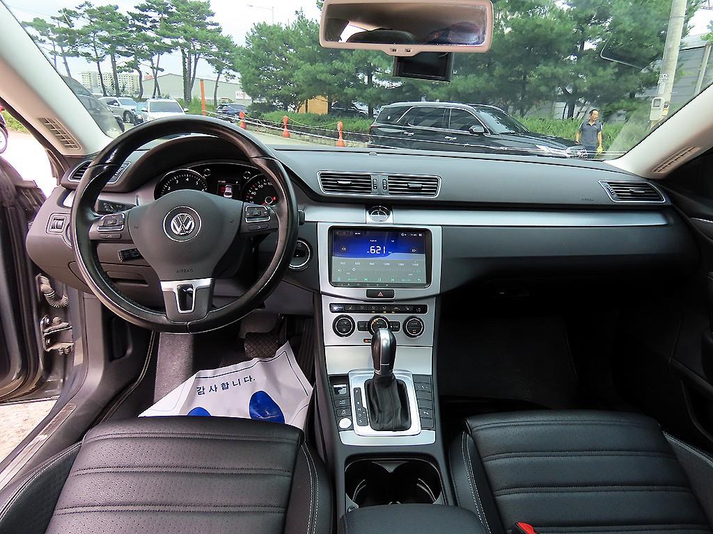 Volkswagen CC — photo 07