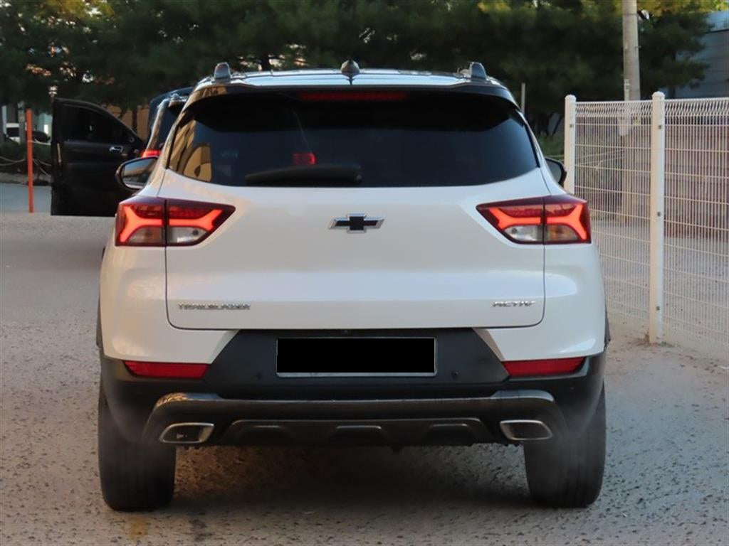 CHEVROLET Trailblazer — photo 04
