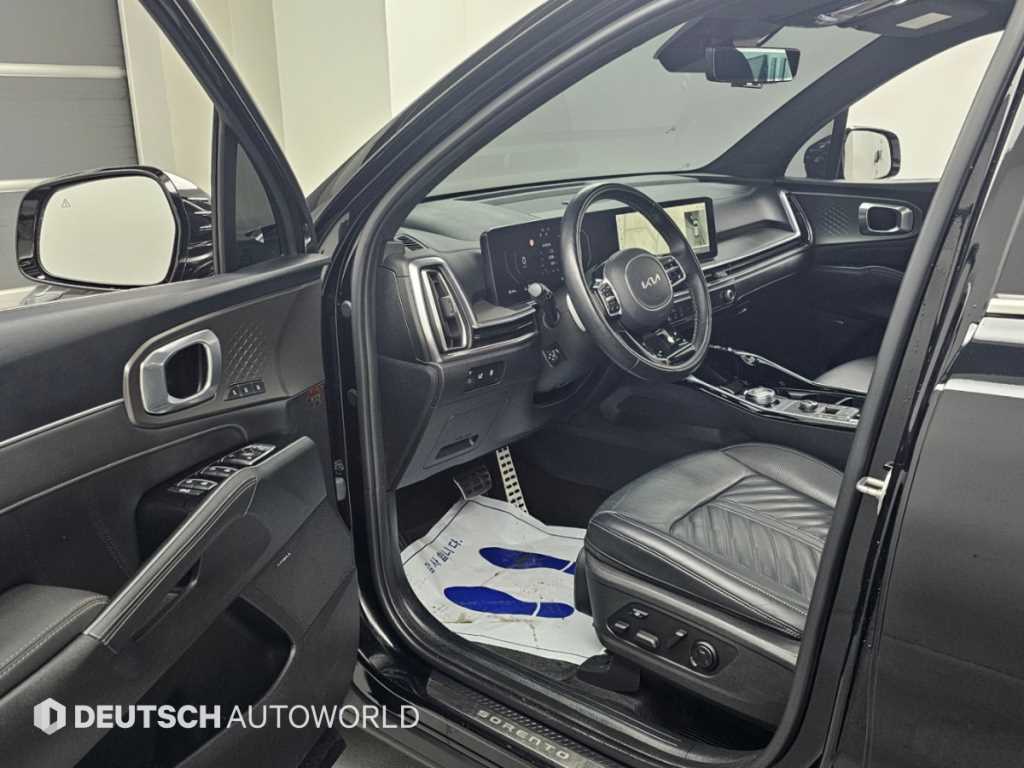 Kia Sorento — photo 11