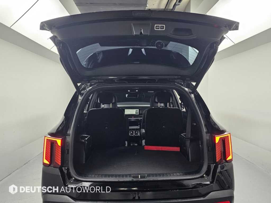 Kia Sorento — photo 19