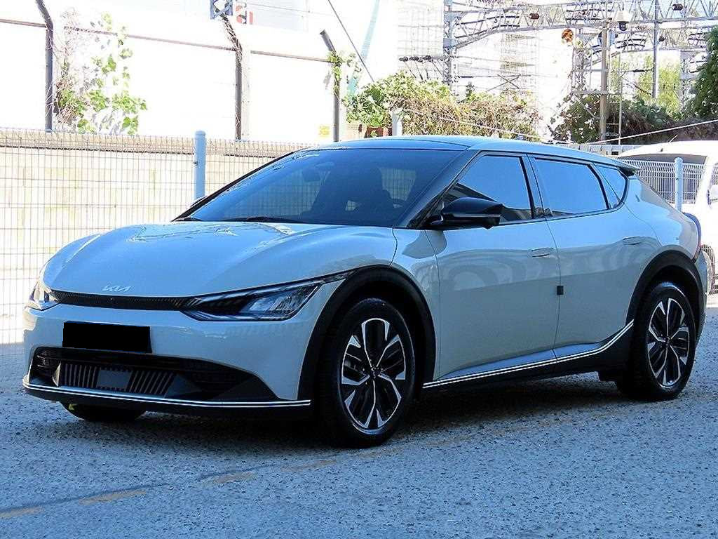 Kia EV6 — photo 02