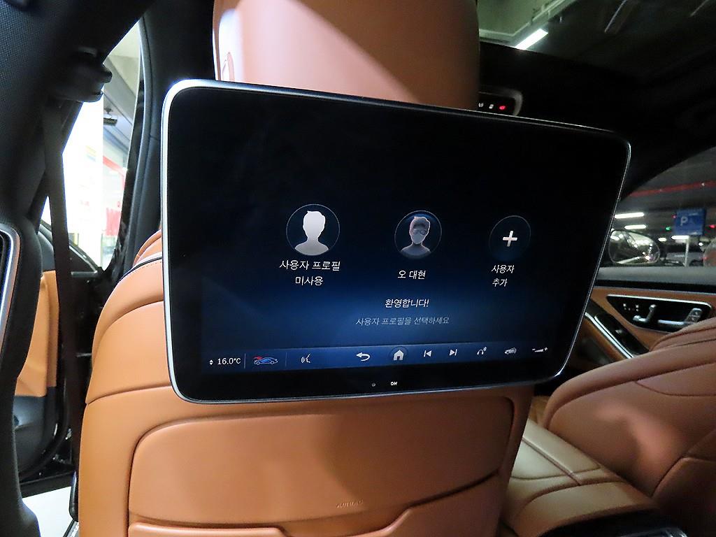 Mercedes-Benz S-Class — photo 14