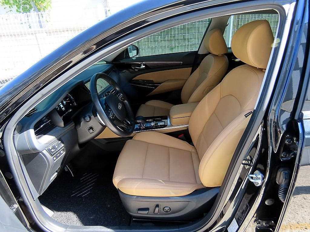 Kia K7 — photo 05