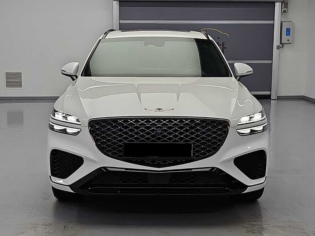 Genesis GV70 — photo 03