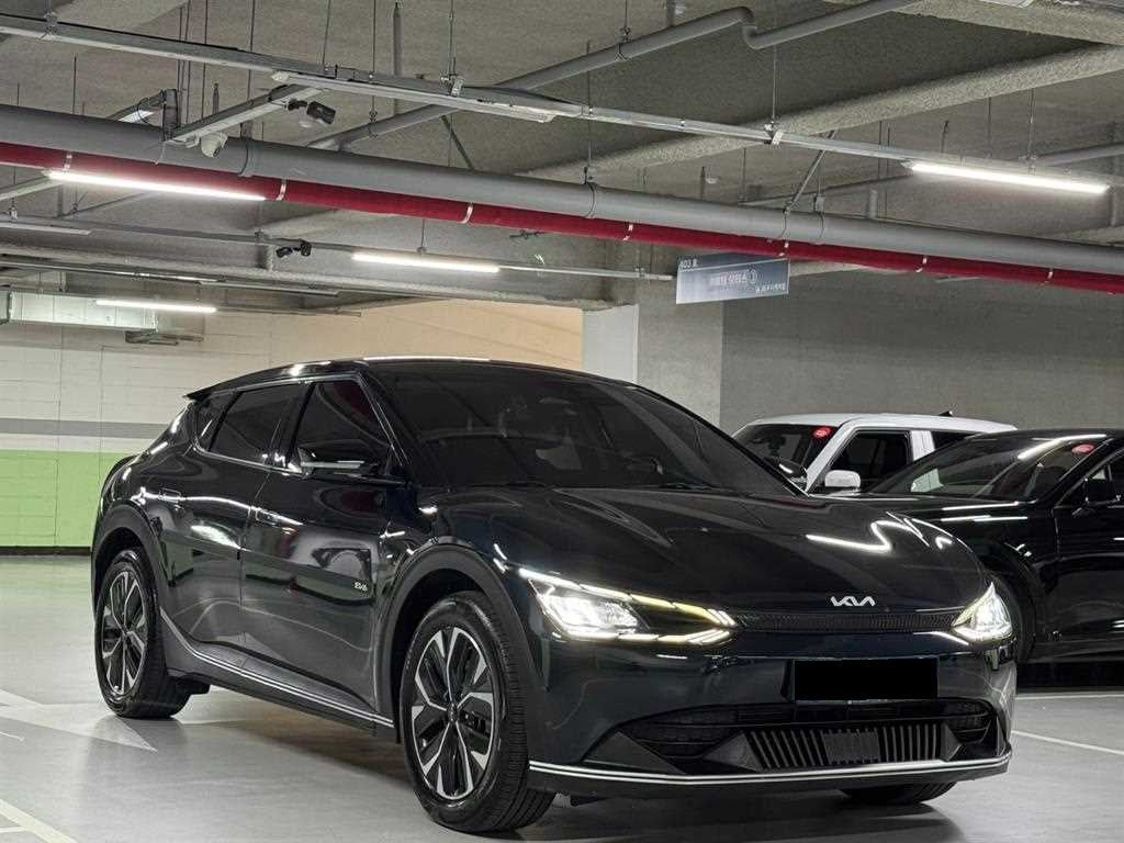 Kia EV6 — photo 02