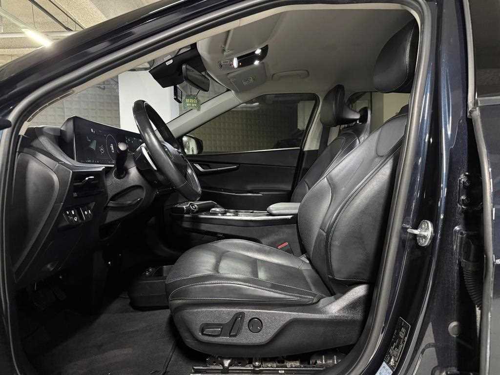 Kia EV6 — photo 06