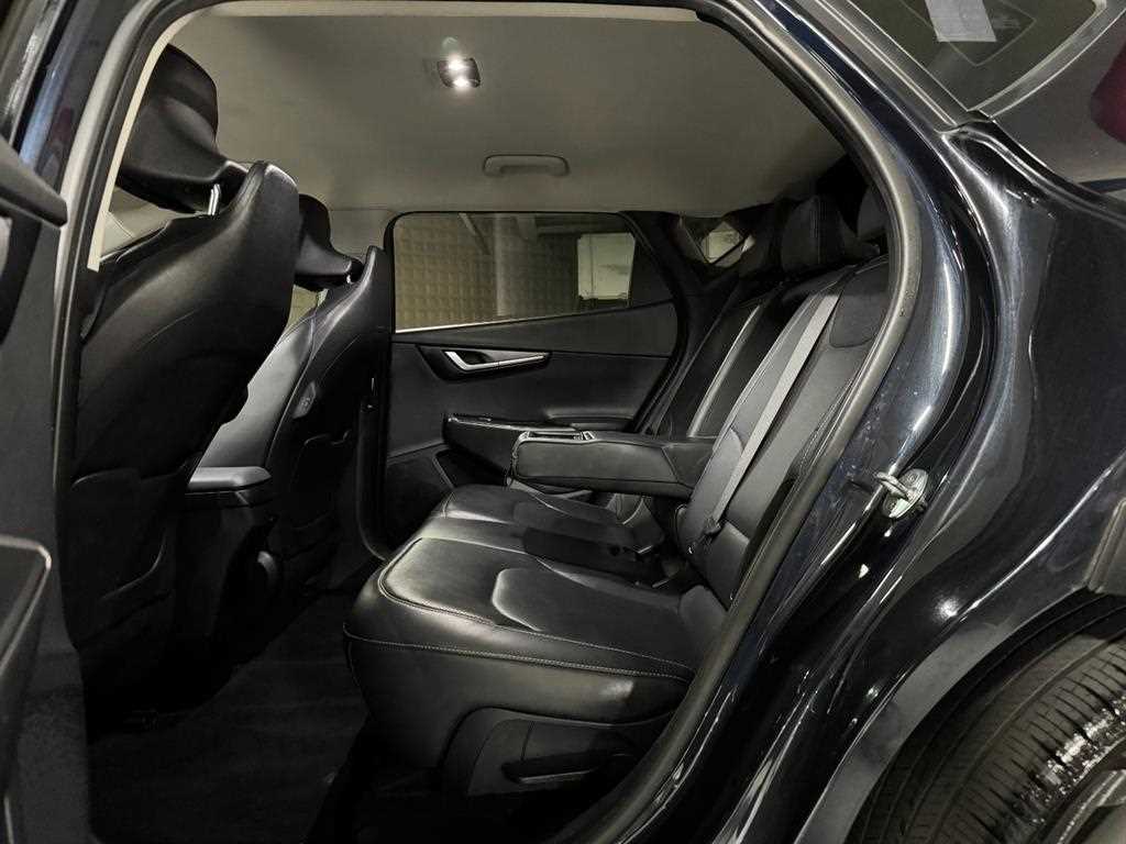 Kia EV6 — photo 07