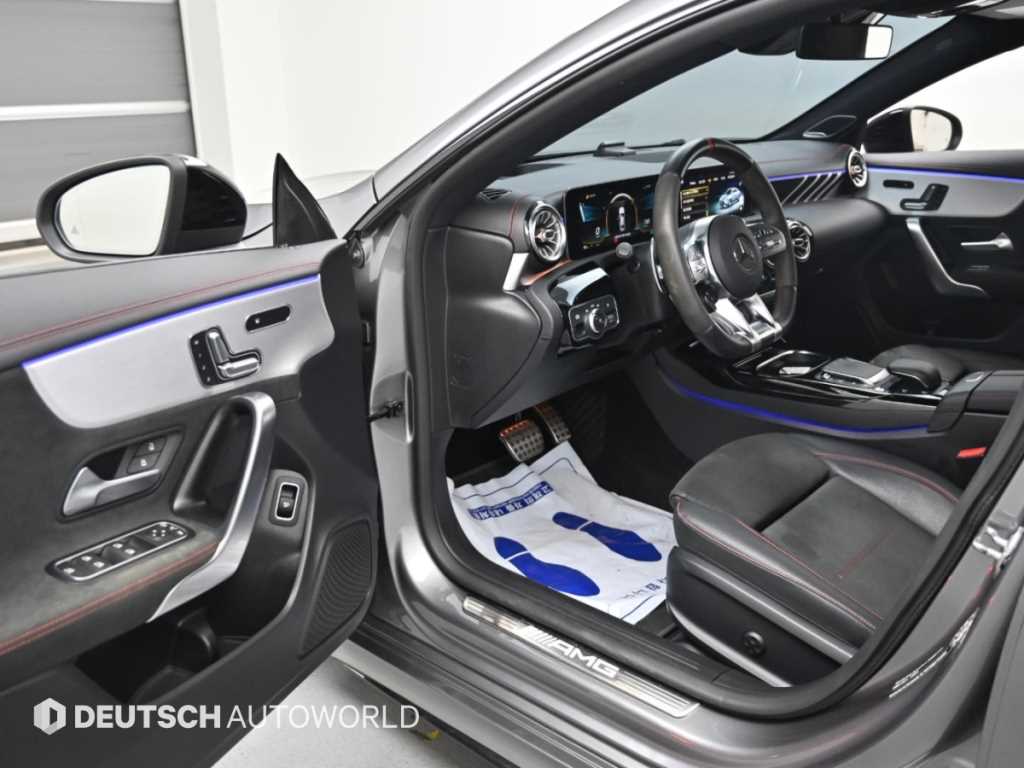 Mercedes-Benz CLA-Class — photo 11
