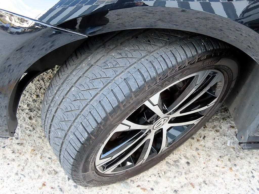 Volkswagen Golf — photo 19