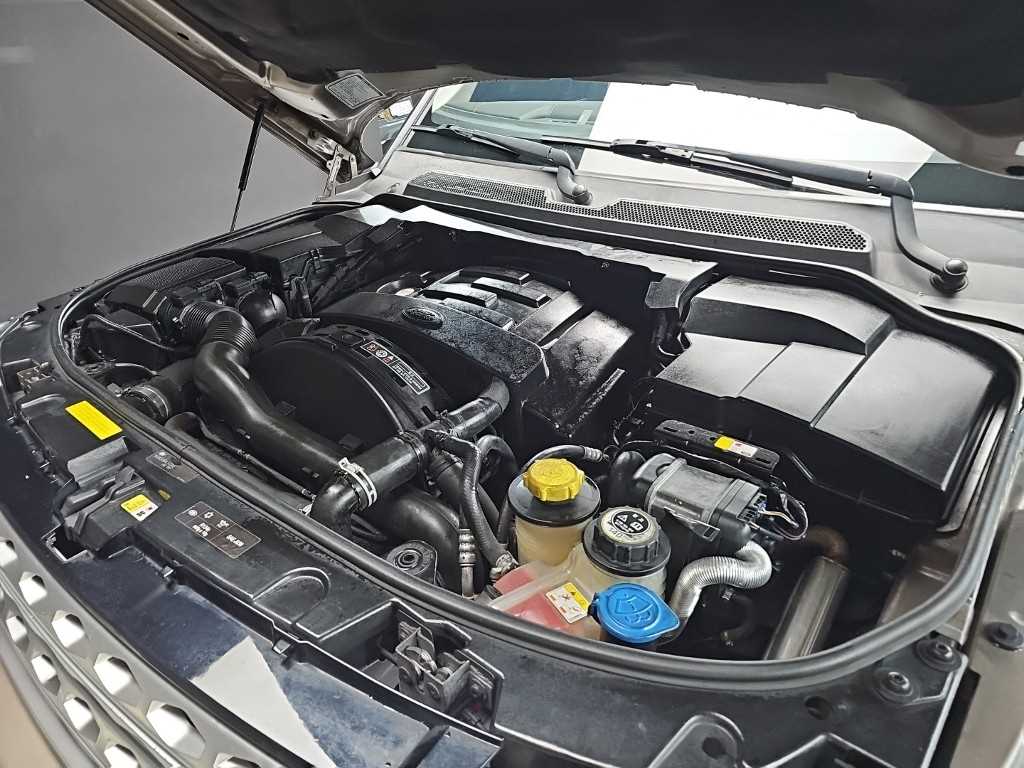 Land Rover Discovery — photo 05