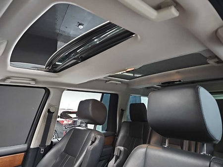 Land Rover Discovery — photo 14