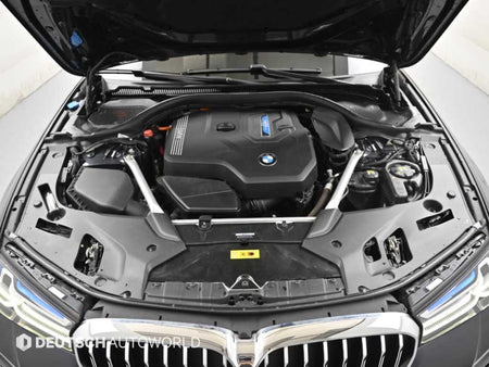 BMW 5-Series — photo 06
