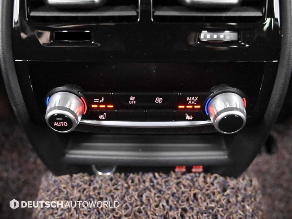 BMW 5-Series — photo 16