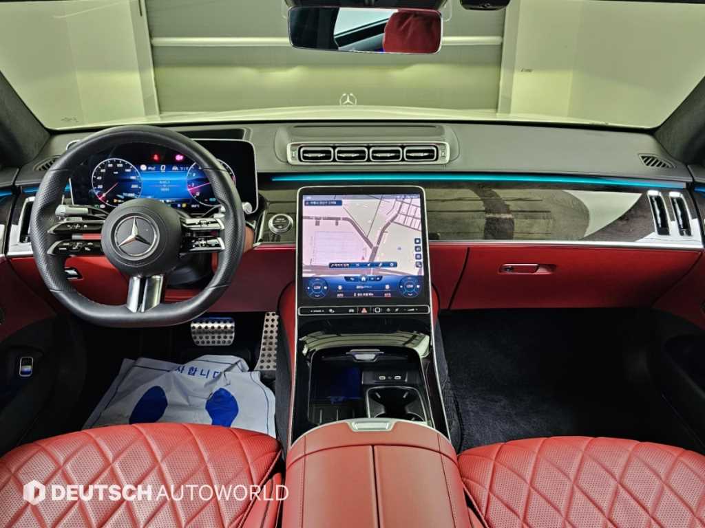 Mercedes-Benz S-Class — photo 07
