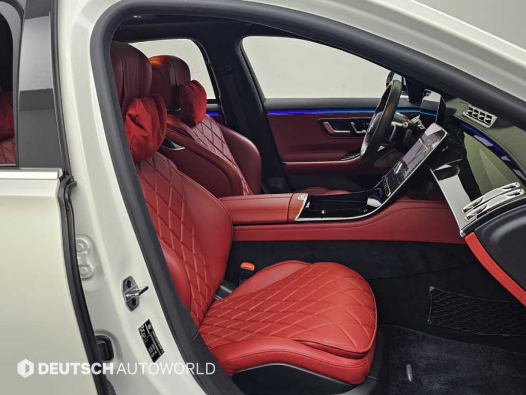 Mercedes-Benz S-Class — photo 10