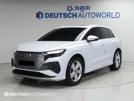 Audi Q4 e-tron — photo 01