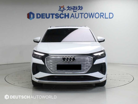 Audi Q4 e-tron — photo 03