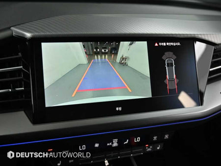 Audi Q4 e-tron — photo 15