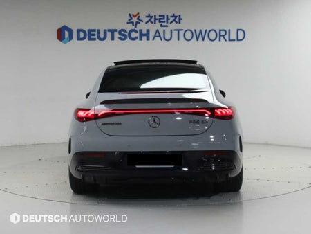 Mercedes-Benz EQE — photo 04