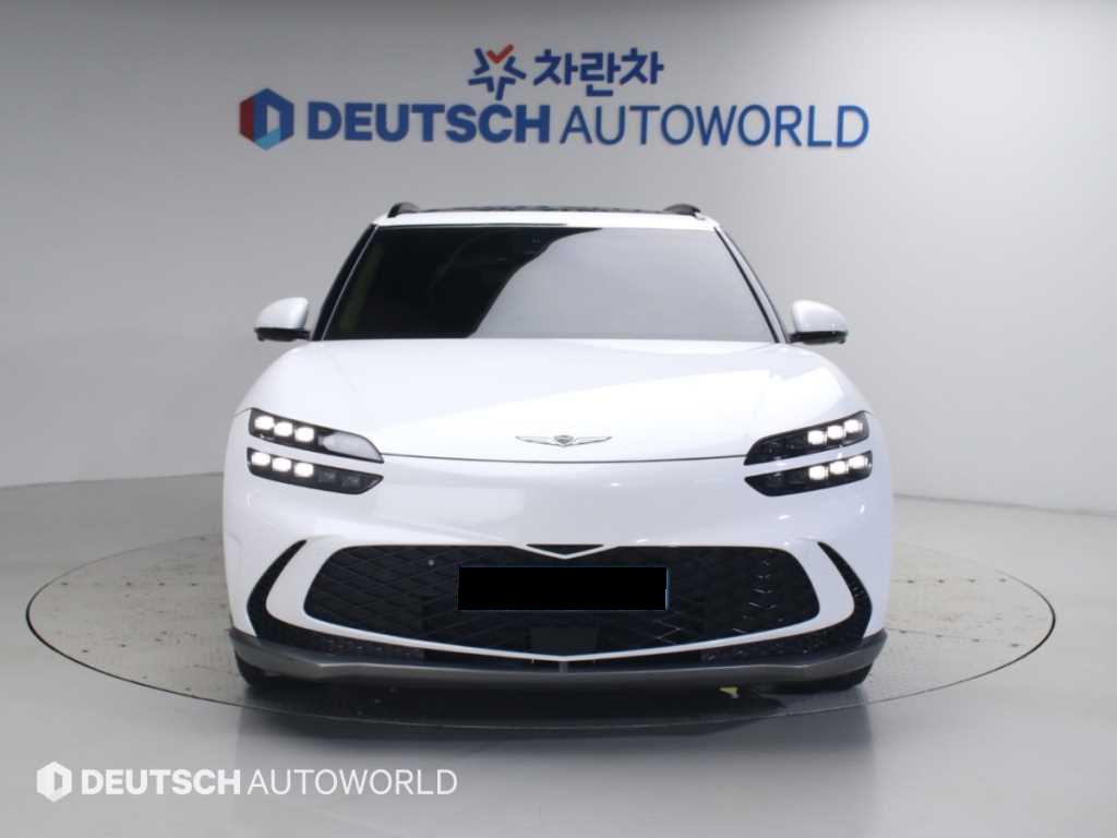 Genesis GV60 — photo 03