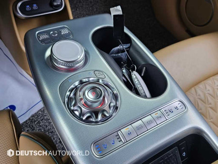 Genesis GV60 — photo 09