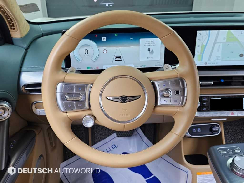 Genesis GV60 — photo 13